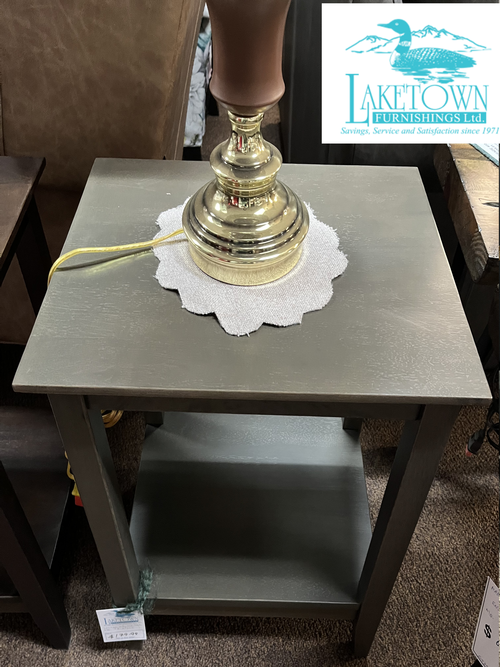 Winners only End Table T2-Q100